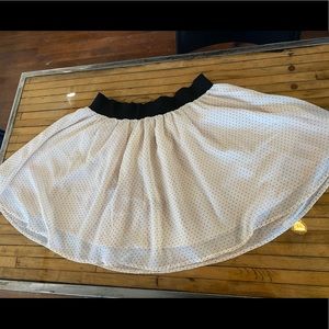 PRICE DROP! Medium H&M Crème and black polka dot knee length circle skirt